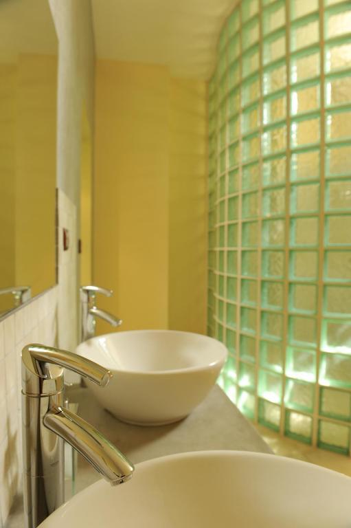 Logis De Nantas Bed and Breakfast Saint-Jean-Bonnefonds Δωμάτιο φωτογραφία