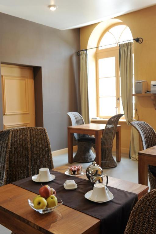 Logis De Nantas Bed and Breakfast Saint-Jean-Bonnefonds Εξωτερικό φωτογραφία